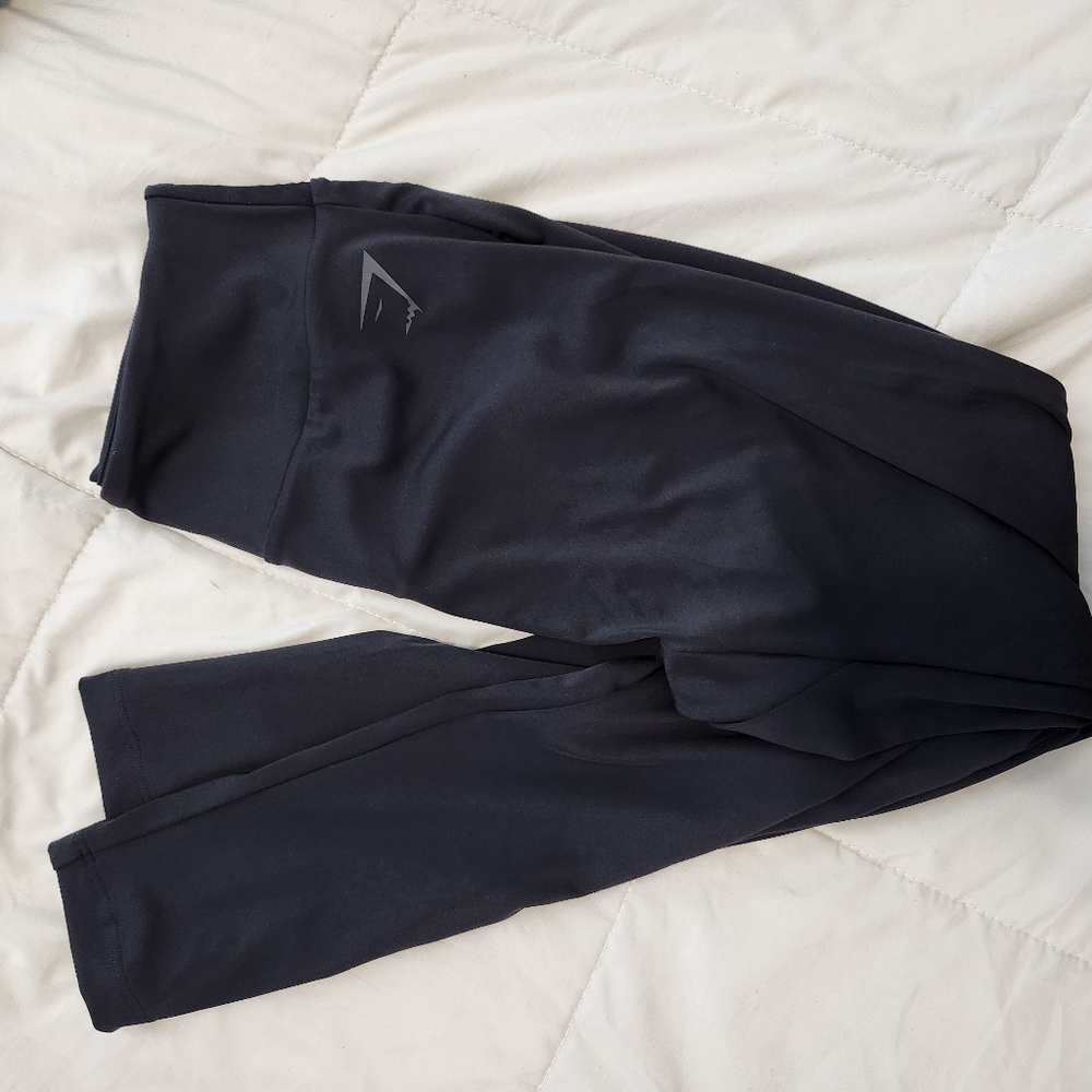 2 PAIRS. Leggings